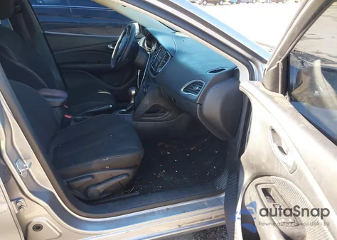 2016 Dodge Dart Sxt из США, поврежденный, VIN 1C3CDFBB7GD635291